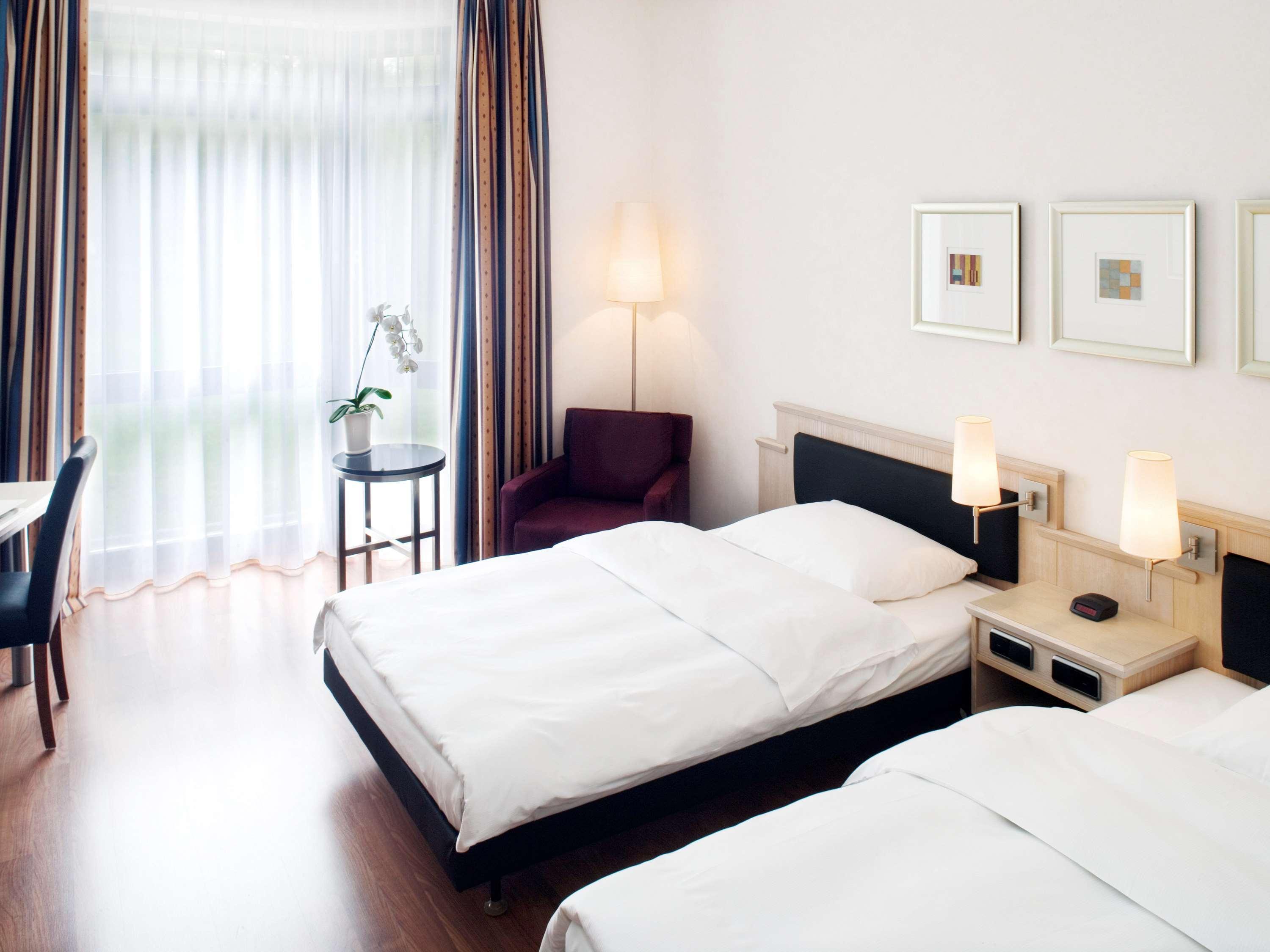 Moevenpick Hotel Muenchen-Airport Hallbergmoos Esterno foto