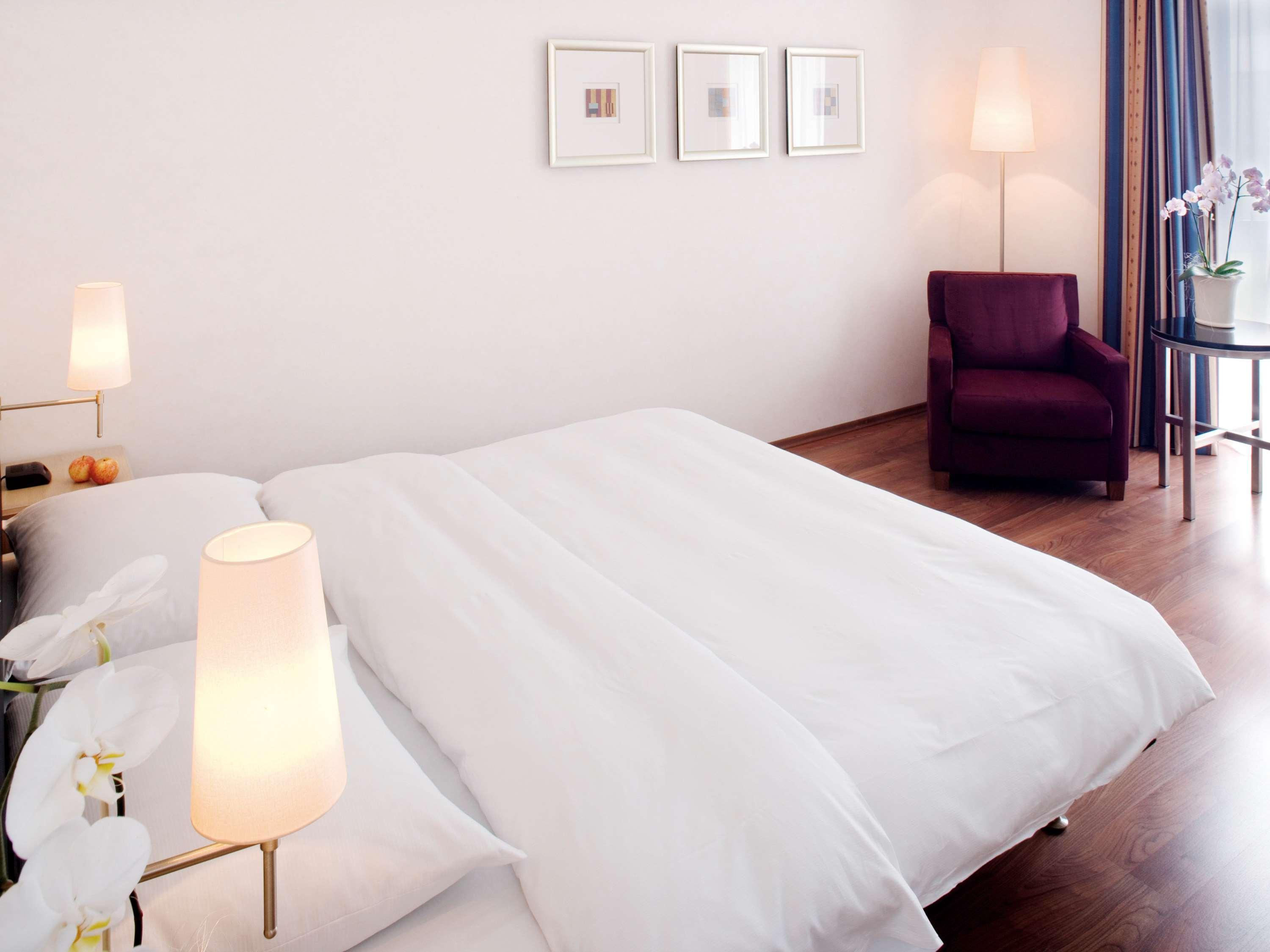 Moevenpick Hotel Muenchen-Airport Hallbergmoos Esterno foto