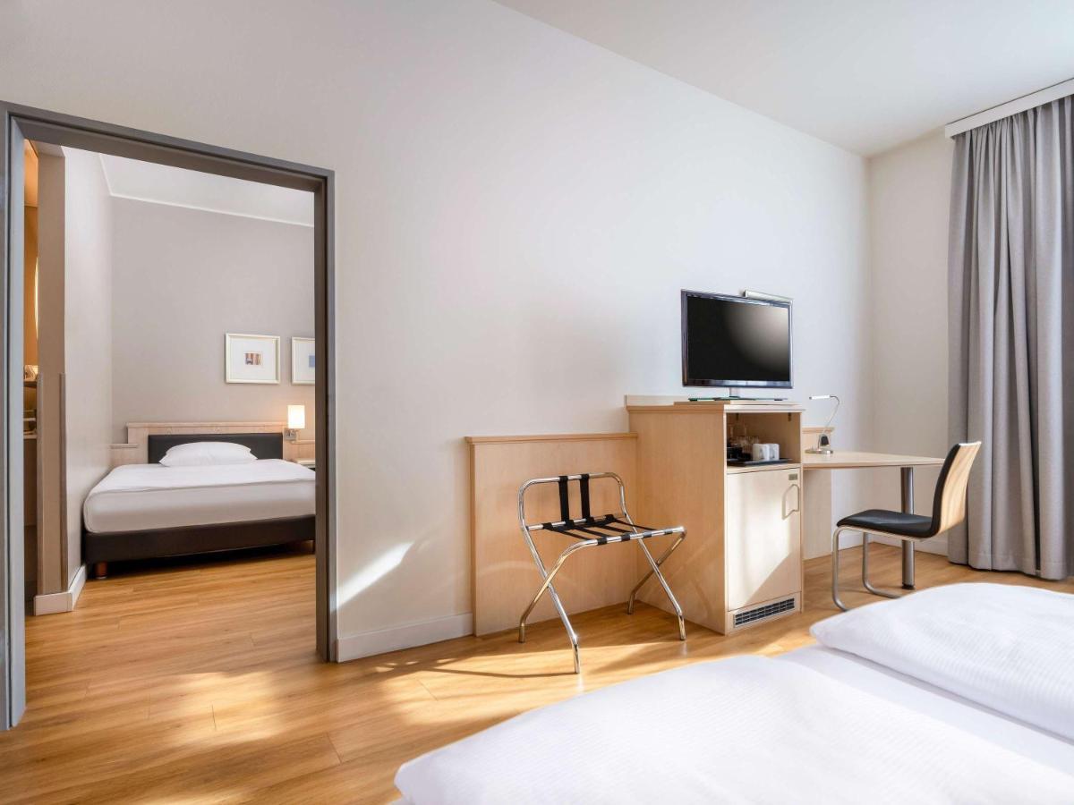 Moevenpick Hotel Muenchen-Airport Hallbergmoos Esterno foto
