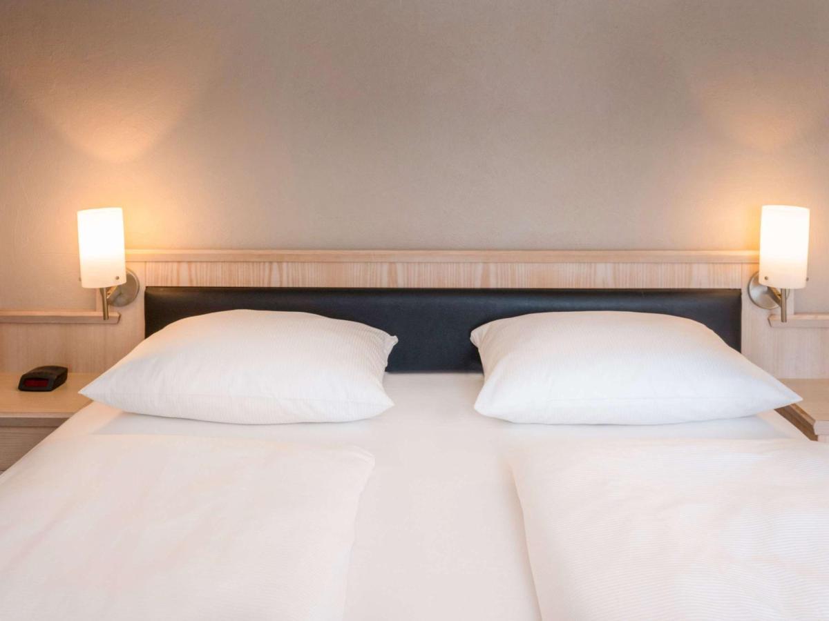 Moevenpick Hotel Muenchen-Airport Hallbergmoos Esterno foto